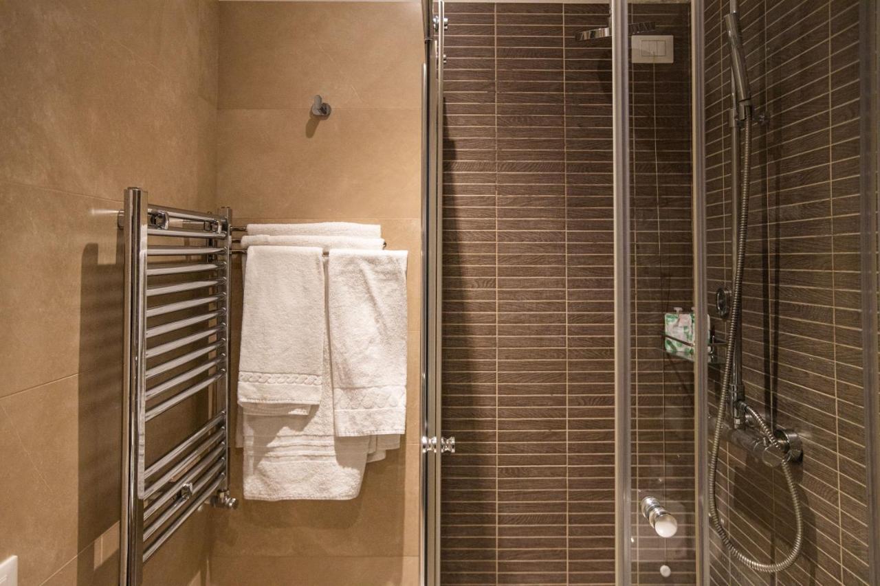 Trevi Qq Rooms Roma Exterior foto